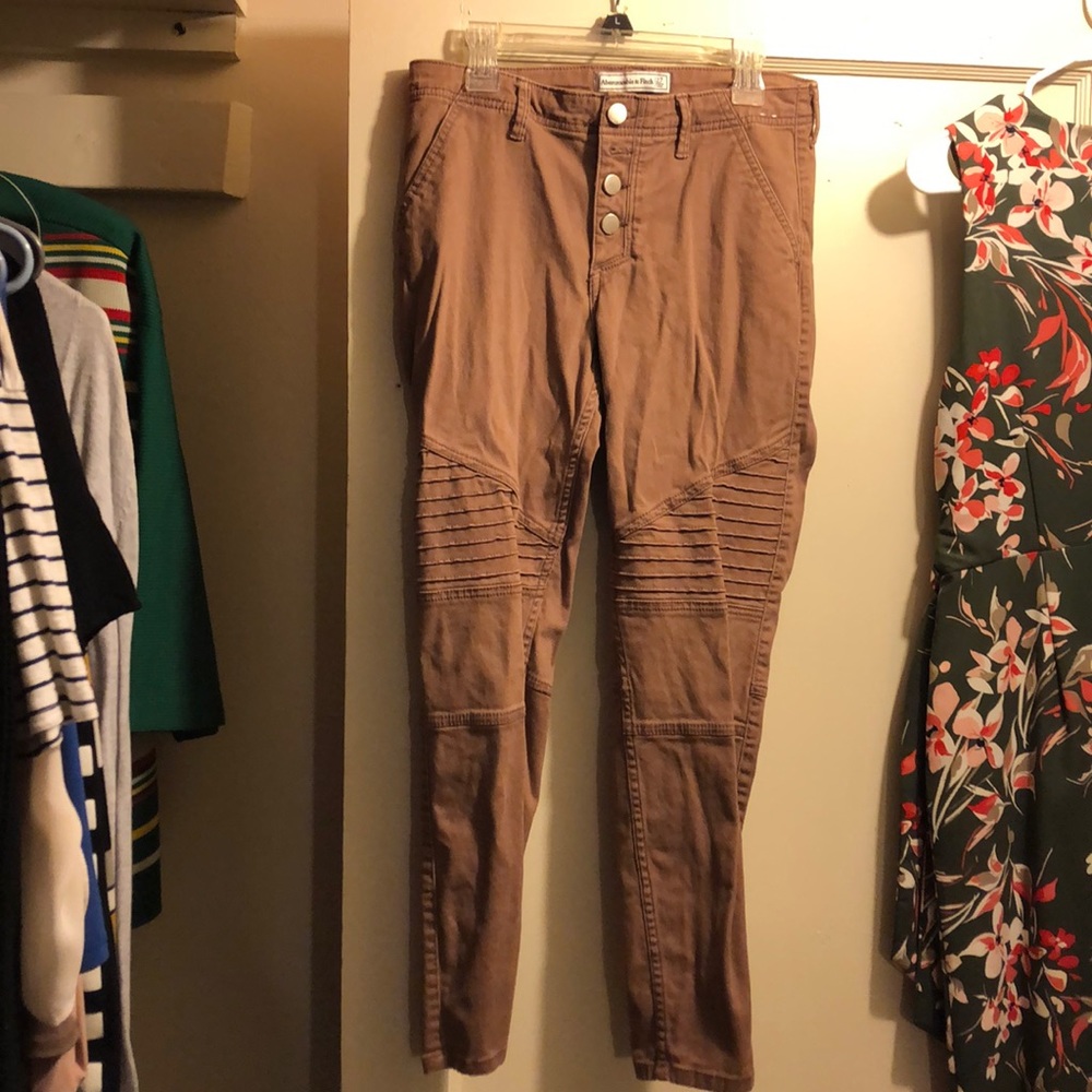 Abecrombie and Fitch Jeans/pants